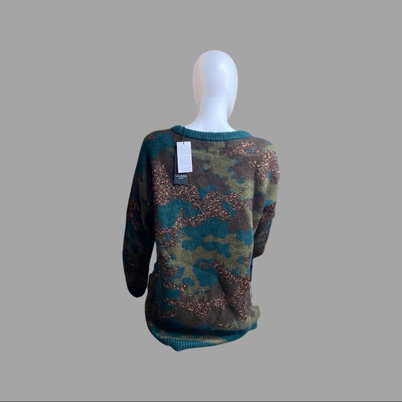 GUESS CAMOUFLAGE SWEATER - Picture 2 of 3